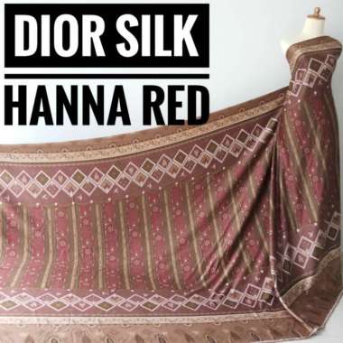 Harga Dior Silk Kain Terbaru Agustus 2021 Biggo Indonesia