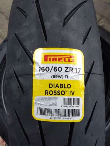 Ban Luar Pirelli 160 60 ZR 17 DIABLO ROSSO IV 4 MOGE ZR25 NINJA 250