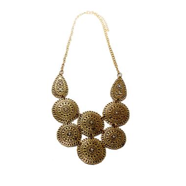 Shvana Oyanna Derica Emas Etnik Kalung