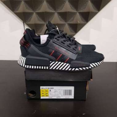nmd_r1 core black