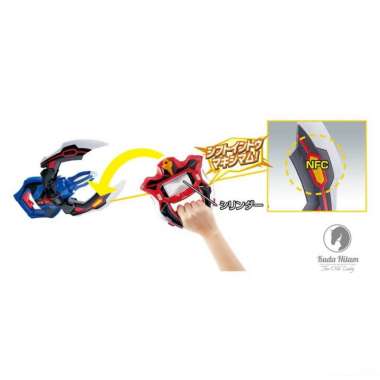 Bandai Ultraman Geed DX Geed Claw