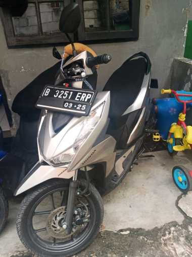 Jual Kredit Motor Honda Seken Terbaik April 2022 - Harga ...