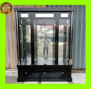 lemari hias 4 pintu / lemari pajangan 4 pintu 4 pintu