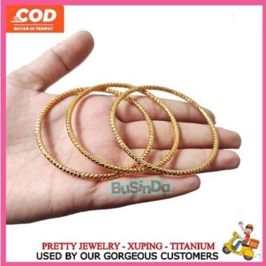 Jual Model Gelang Emas Keroncong Terbaik April 2022 - Harga ...