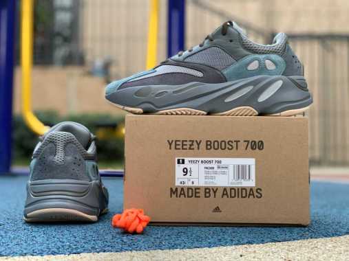 Jual Adidas Yeezy Boost 700 Original \u0026 Berkualitas - Model Terbaru Juni  2022 | Blibli