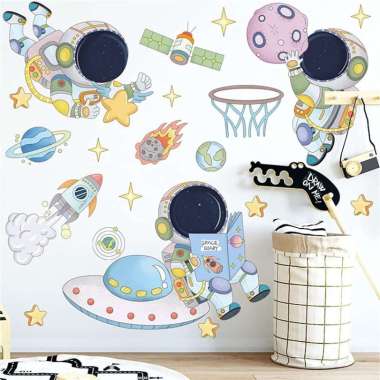 Wall Sticker Astronot Kartun Stiker Dinding Dekorasi Ruang Kamar Anak -Basket