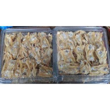 Snack ikan bilis kering