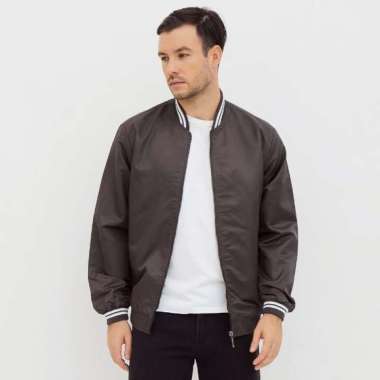 M231 Jaket Pria Bomber Taslan Panjang Coklat 2078F Coklat S