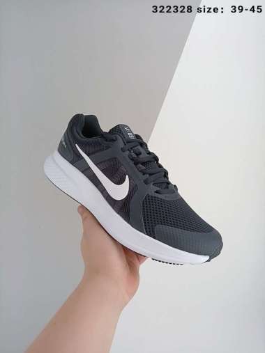 nike zoom span 4