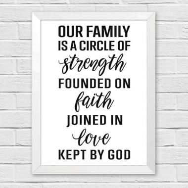 Kataku Quote Our Family is Circle Of Strength Hiasan Dinding WHITE