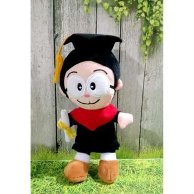 Boneka Wisuda Nobita (Doraemon)