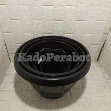 pot bunga hitam 17 - pot bunga kecil - pot tanaman hias - pot bunga
