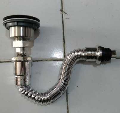 Paket Afur dan Selang Wastafel Bak Cuci Piring Fiorentino Selang Chrome