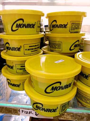 STEMPET RODA GEMUK CHASSIS GREASE RODA