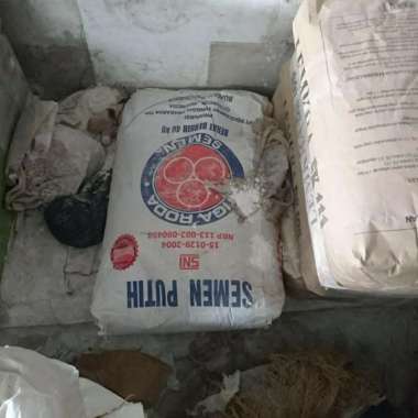Semen Putih merk Tiga Roda. harga per kg.