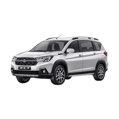 Suzuki XL7 GX Beta 1.5 Mobil M/T Pearl Snow White Palembang