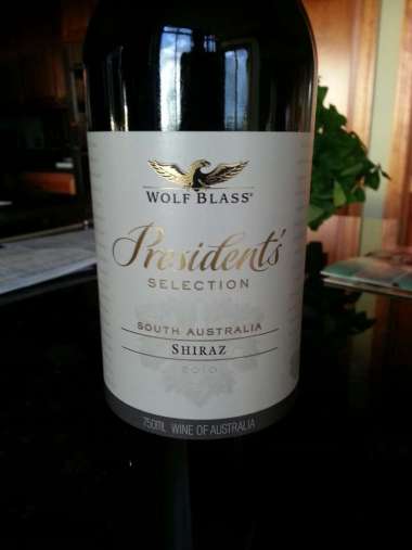Promo Wolf Blass Black Label-Cabernet Sauvignon Shiraz Malbec ...