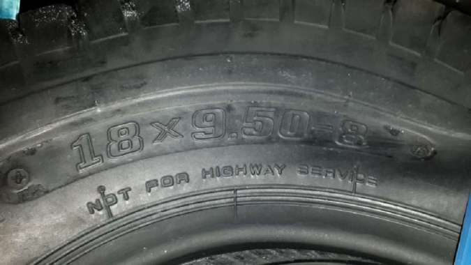 BAN ATV R8 RING 8 ON THE ROAD ASPAL SET 2DPN 2BLK 110cc DELI TIRE LUAR