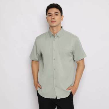 Platini Kemeja Pria Polos Lengan Pendek Polinosic Hijau Sage 63248 XXL