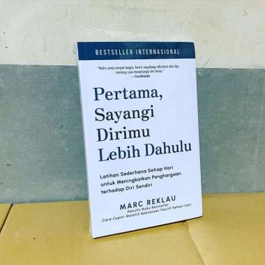 Buku - Pertama Sayangi Dirimu Lebih Dahulu