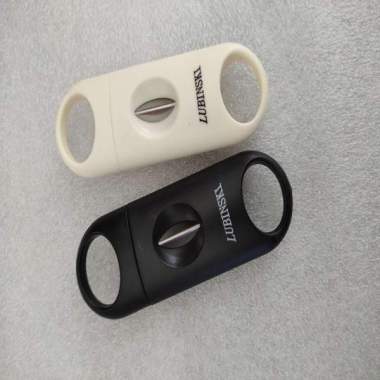 V Blade Cigar Cutter Pemotong Cerutu