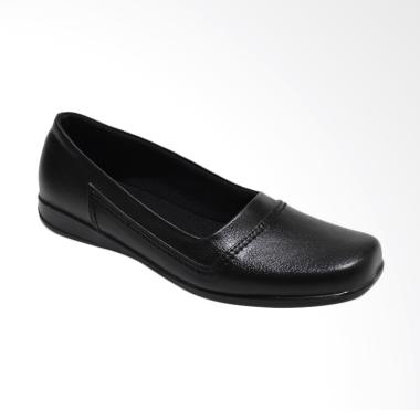 Berlin C2 Sepatu Pantofel Flat Kerja Formal Wanita - Hitam