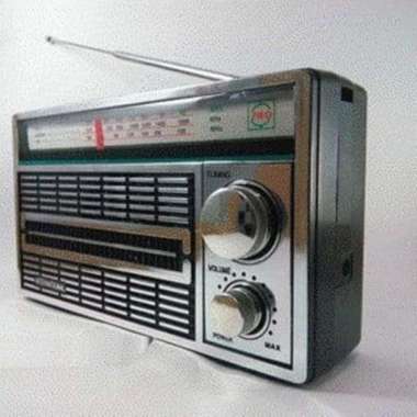 RADIO MODEL JADUL INTERNATIONAL SILVER