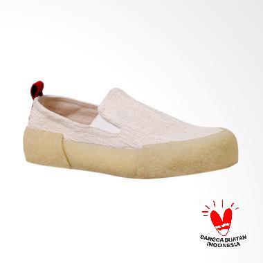 Pijak Bumi Atlas Slip On Shoes Unisex - White