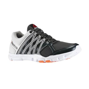 Reebok Yourflex Train 8.0 Men's Sepatu Lari - Black Grey [V72473]