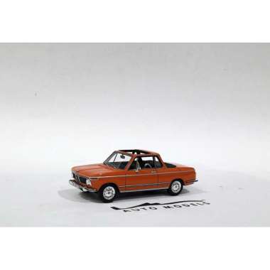 1-43 SCHUCO BMW 2002 CABRIO ORANGE