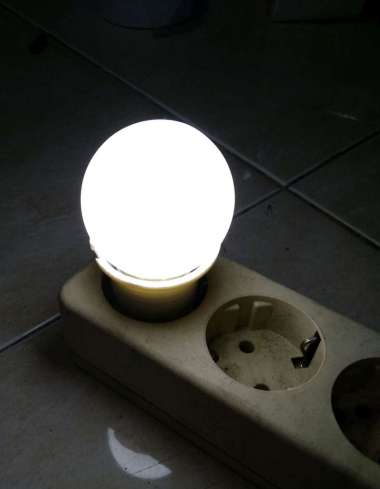 Lampu Tidur Led + Fiting Colok Switch/Lampu Tidur Led Warna Warni putih