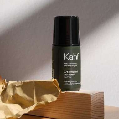 Kahf Soothing Antiperspirant Deodorant 50ml - Deodorant Pria Ampuh Menjaga Badan Dari Bau Keringat D