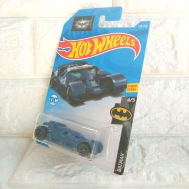 Diecast Hotwheels The Dark Knight Batmobile Grey