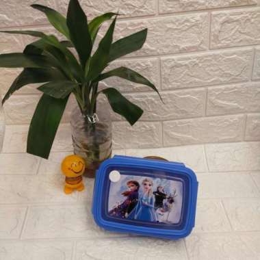 Tempat Makan Anak Frozen
