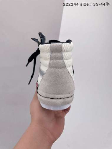 VANS Chaussures, Sacs, Vetements, Montres, Accessoires, Accessoires-textile  taille 29 - Livraison Gratuite | Spartoo