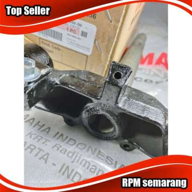 Segitiga bottom shock depan T bottom Yamaha Fizr - F1ZR Original - Mph005346