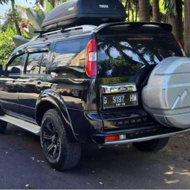 Roof Box Thule Bagasi Atas Mobil Black