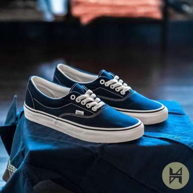 vans trainers navy blue