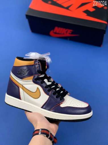 Jual Jordan Retro 1 Online Terbaru Mei 2022 - Blibli