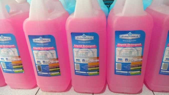 sabun cuci baju cair / liquid detergent 5 lt