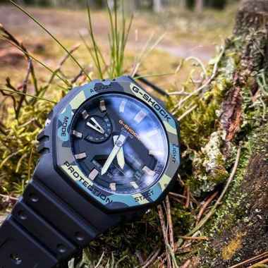 CASIO G-SHOCK Utility Color Carbon Core Guard Camo Black Green Original Jam Tangan Pria [GA 2100]
