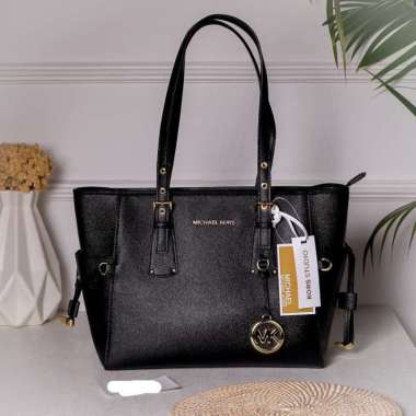 michael kors handbags offers