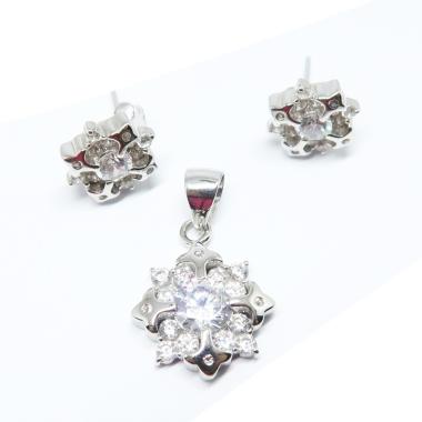 Anting Emas Putih 1 Gram Harga Terbaru November 2021 Blibli