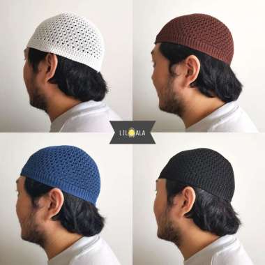 Peci Rajut Putih dan Hitam Elastis Dewasa putih