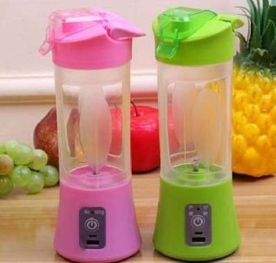 Juicer Blender Portable & Rechargeable Juicer -Blender Praktis