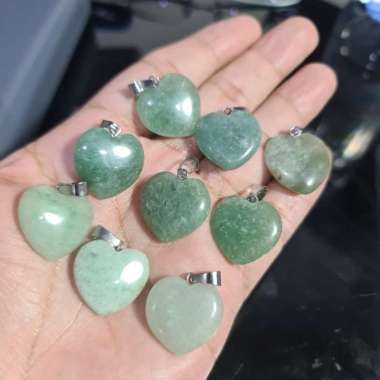 GREEN AVENTURINE HEART LIONTIN 2CM