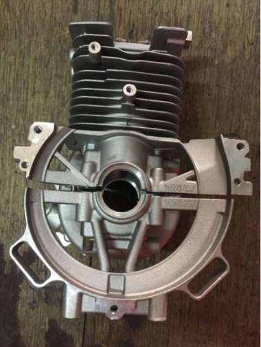 Crankcase / Blok mesin potong rumput 4Tak Tagawa TGX 437