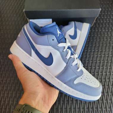 Air Jordan 1 Low Ashen Slate Blue Navy (GS) || white mystic shadow toe