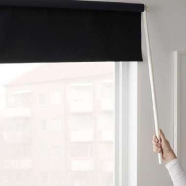 Tirai Gulung Jendela Anti Tembus Cahaya Fridsta 60x195cm Ori_Hitam