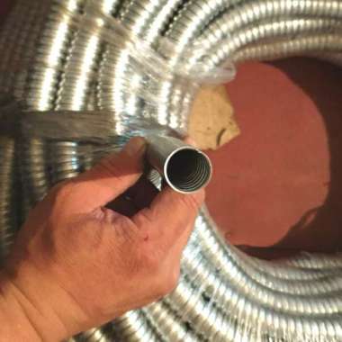 selang flexibel gas/pelindung selang gas meteran